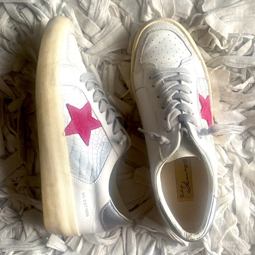 - they are cute on the go shoes